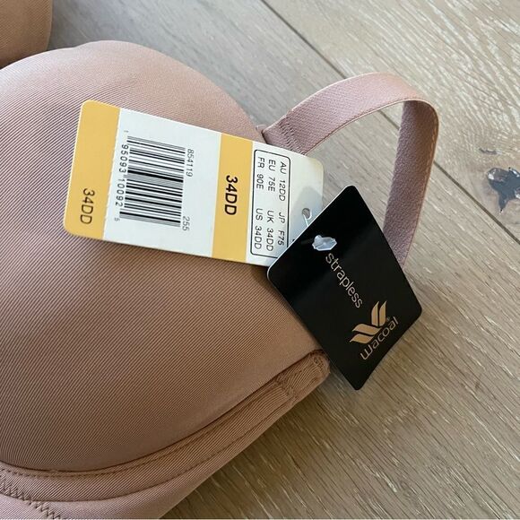 WACOAL
Red Carpet Full Figure Underwire Strapless Bra 854119 - Picture 2 of 6